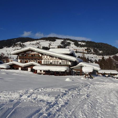 Alpenhotel Landhaus Kuechl Kirchberg in Tirol Exterior photo